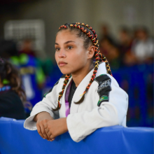 HELLEN MACIEL BOURGUIGNON 